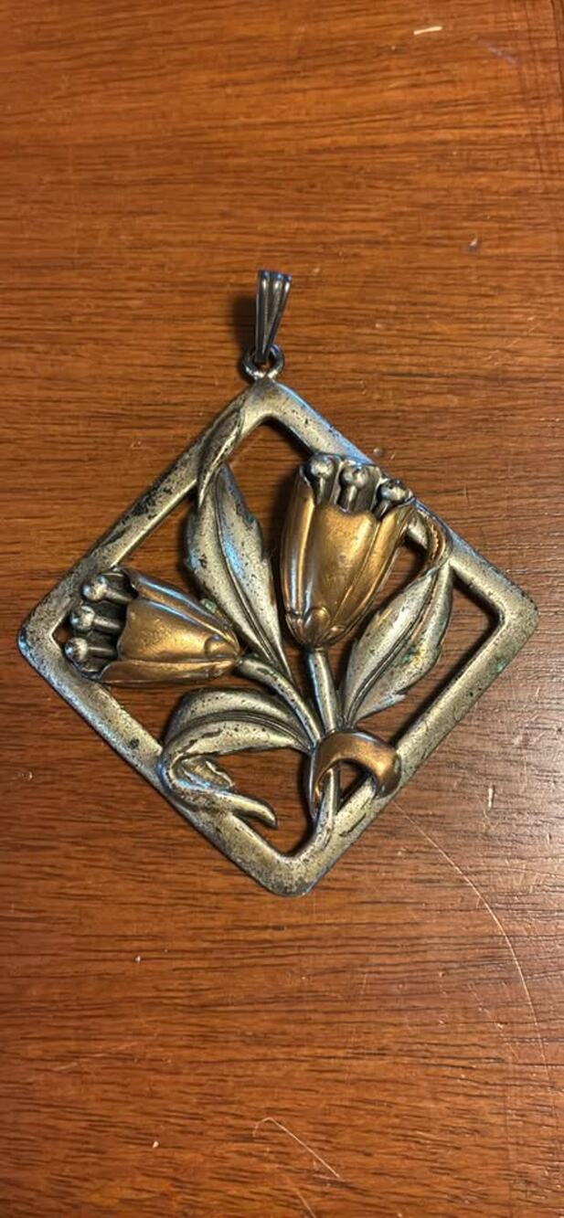 Copied - Vintage Art Deco Metal
Floral Pendant